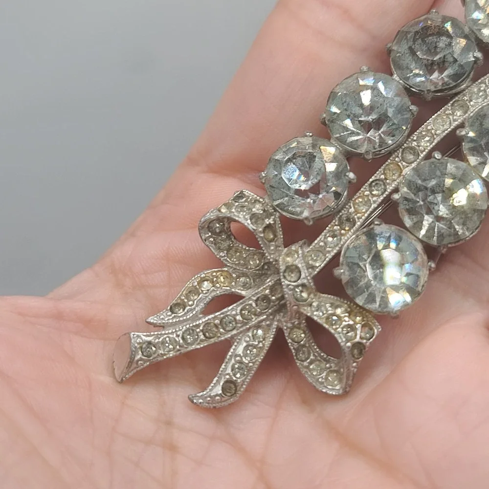 Vintage Rhinestone Brooch Silver Tone Large‎ Heavy - Picture 8 of 13